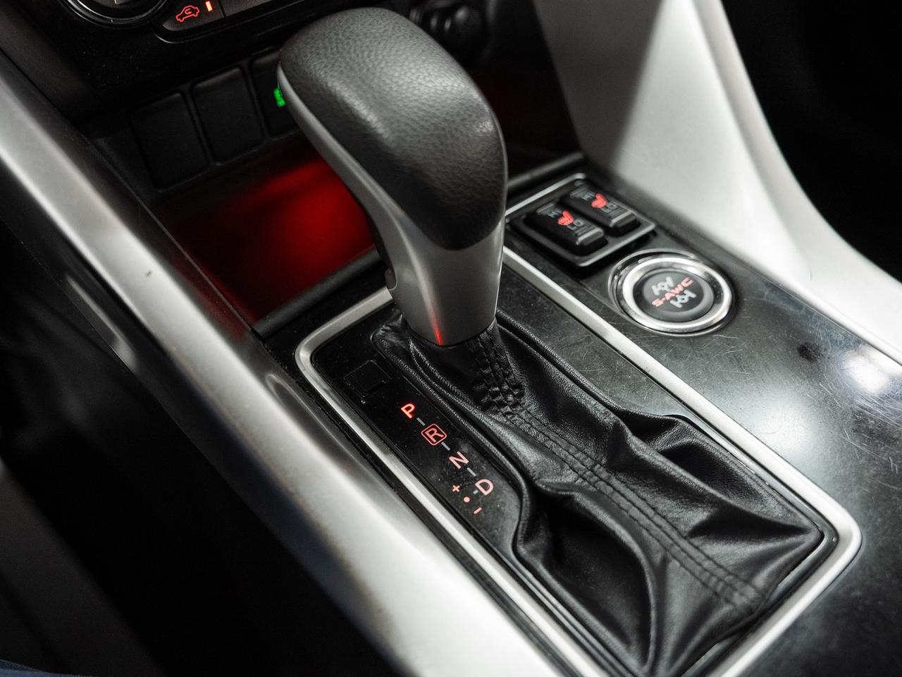 2022 Mitsubishi Eclipse Cross ES S-AWC | Heated Seats | LaneDep | CarPlay