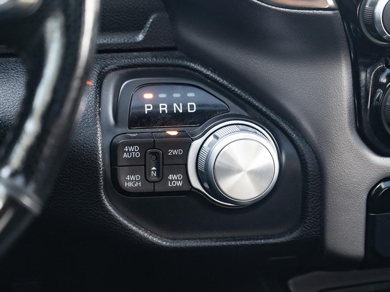2019 RAM 1500 SPORT Photo13