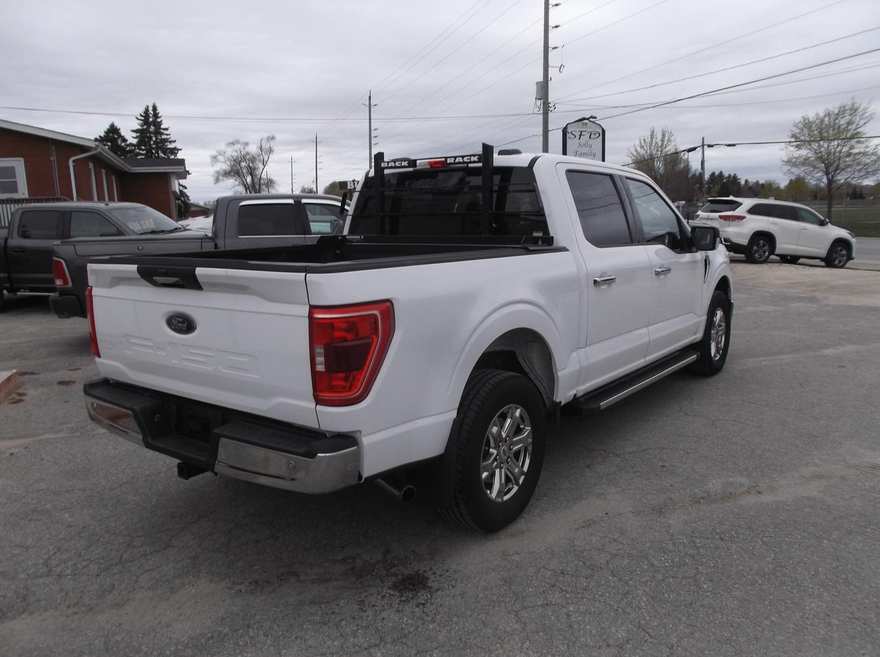 2021 Ford F-150 4X4 SUPER CREW  4 DOOR Photo