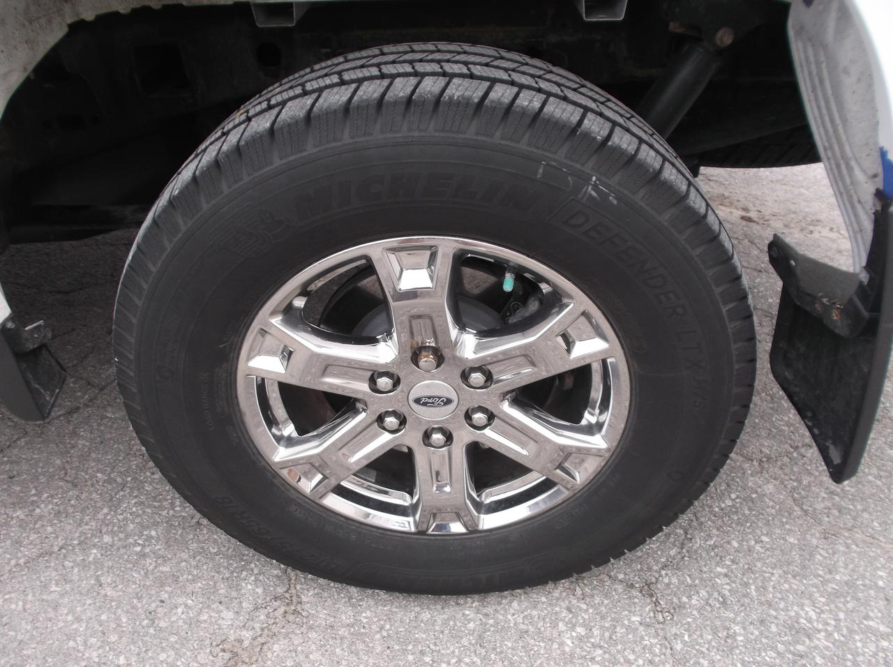 2021 Ford F-150 4X4 SUPER CREW  4 DOOR Photo