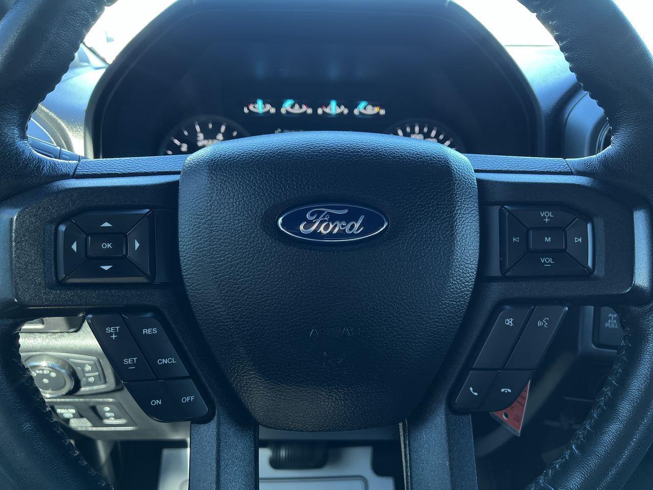 2020 Ford F-150 XLT 4X4, HEATED SEATS, BACK UP CAM, POWER SEATS!! Photo