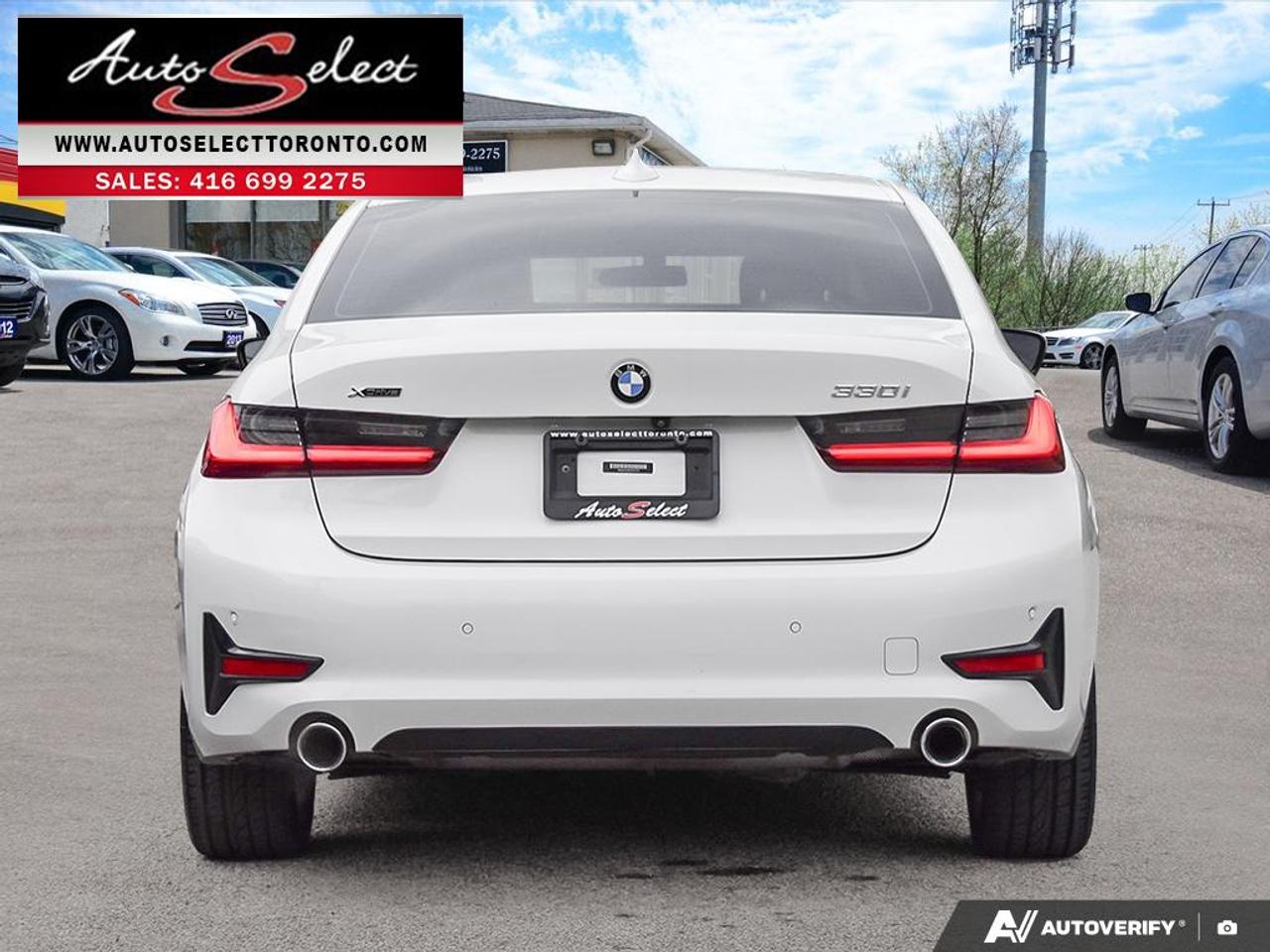 2020 BMW 330i xDrive AWD - Apple Carplay - Clean Carfax - Well Maintain Photo4