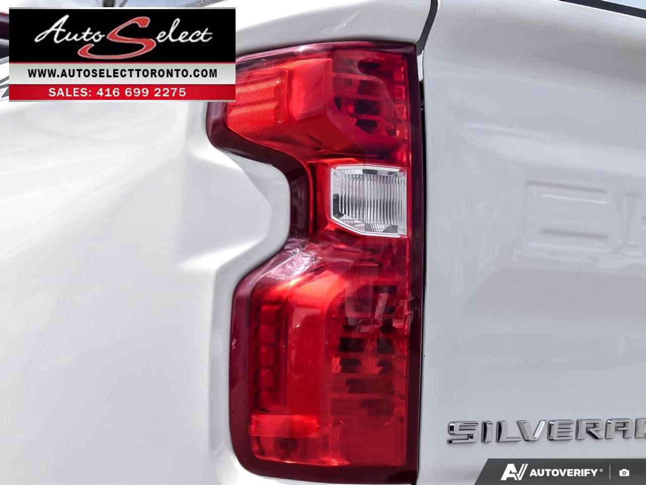2022 Chevrolet Silverado 1500 LT 4x4 **5.3L V8** Apple Carplay - Clean Carfax Photo