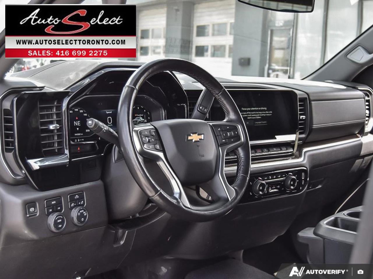 2022 Chevrolet Silverado 1500 LT 4x4 **5.3L V8** Apple Carplay - Clean Carfax Photo
