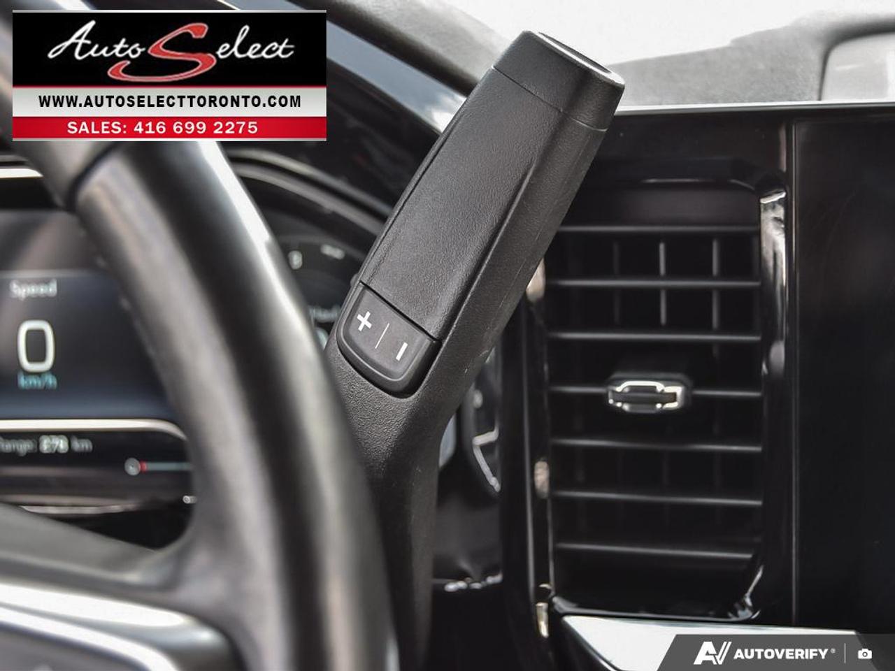 2022 Chevrolet Silverado 1500 LT 4x4 **5.3L V8** Apple Carplay - Clean Carfax Photo