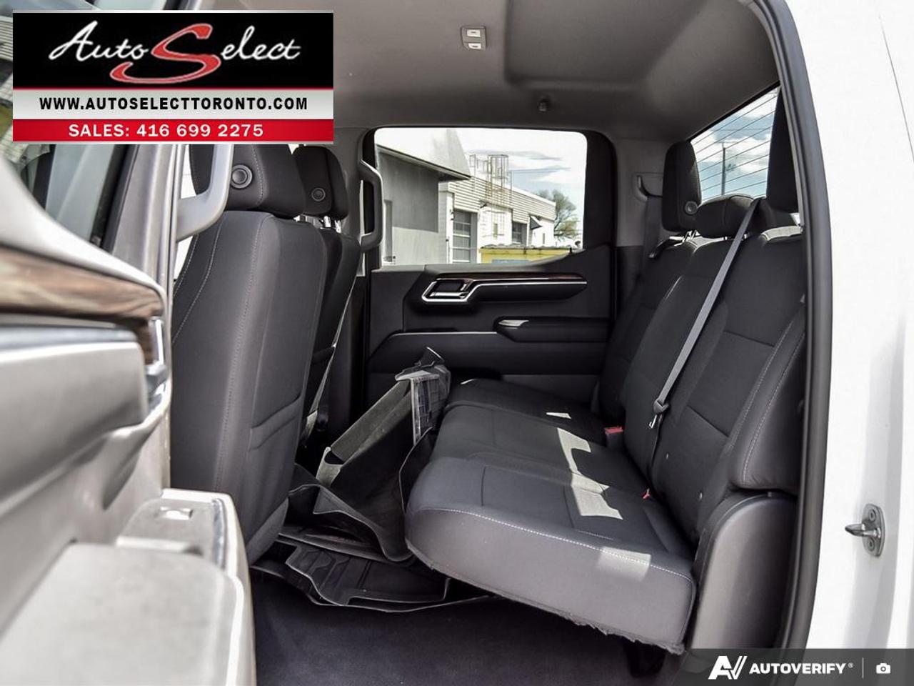 2022 Chevrolet Silverado 1500 LT 4x4 **5.3L V8** Apple Carplay - Clean Carfax Photo