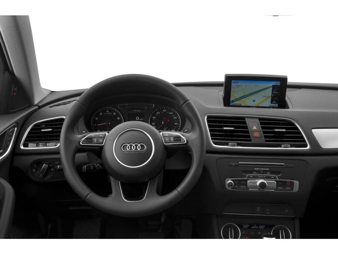 2016 Audi Q3 2.0T Technik Photo