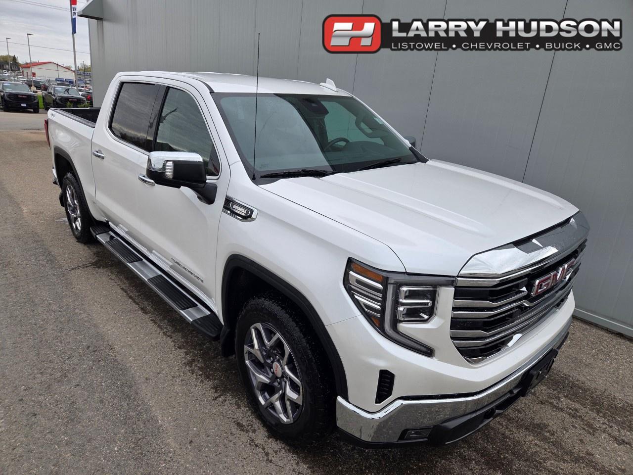 Used 2024 GMC Sierra 1500 Crew Cab Short Box 4-Wheel Drive SLT for sale in Listowel, ON