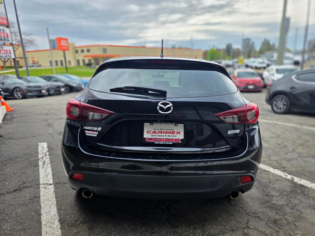 2015 Mazda MAZDA3 GS Backup Camera | Heated Seats | Excellent Service History Photo3