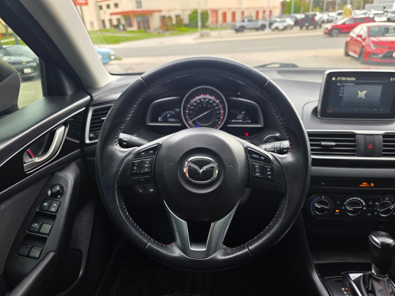 2015 Mazda MAZDA3 GS Backup Camera | Heated Seats | Excellent Service History Photo