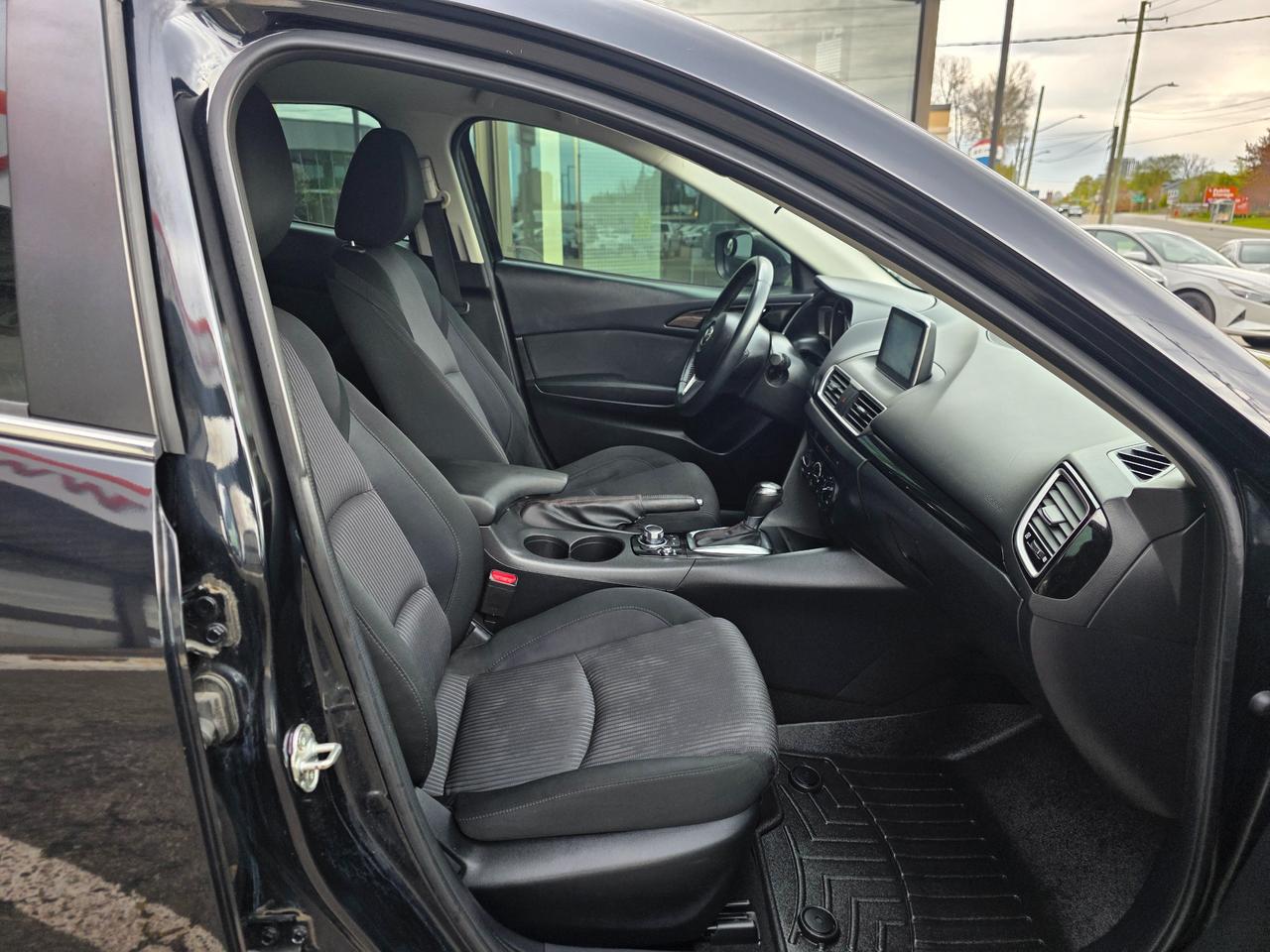 2015 Mazda MAZDA3 GS Backup Camera | Heated Seats | Excellent Service History Photo