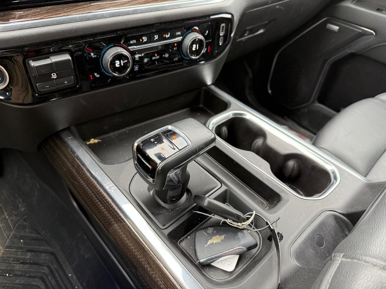 2024 Chevrolet Silverado 1500 LT Trail Boss Leather! Dutamax! AutoStart! Photo