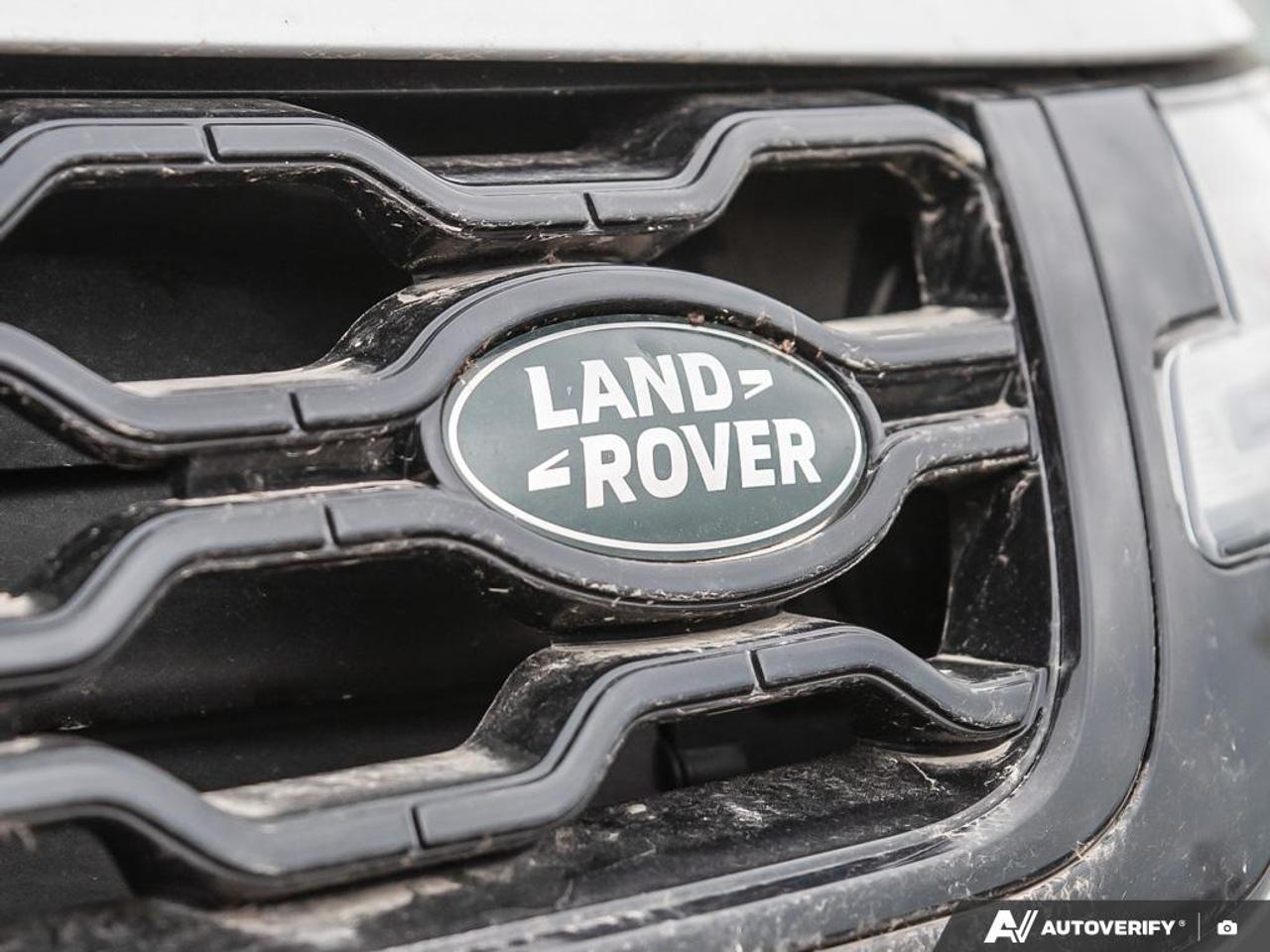 2020 Land Rover Evoque SE Photo