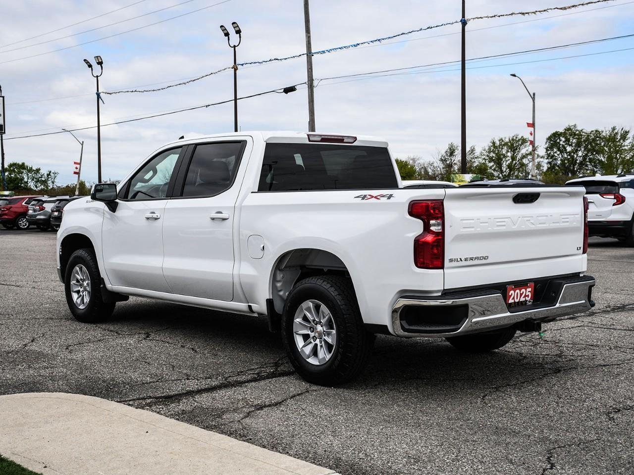 2025 Chevrolet Silverado 1500 LT1 Photo