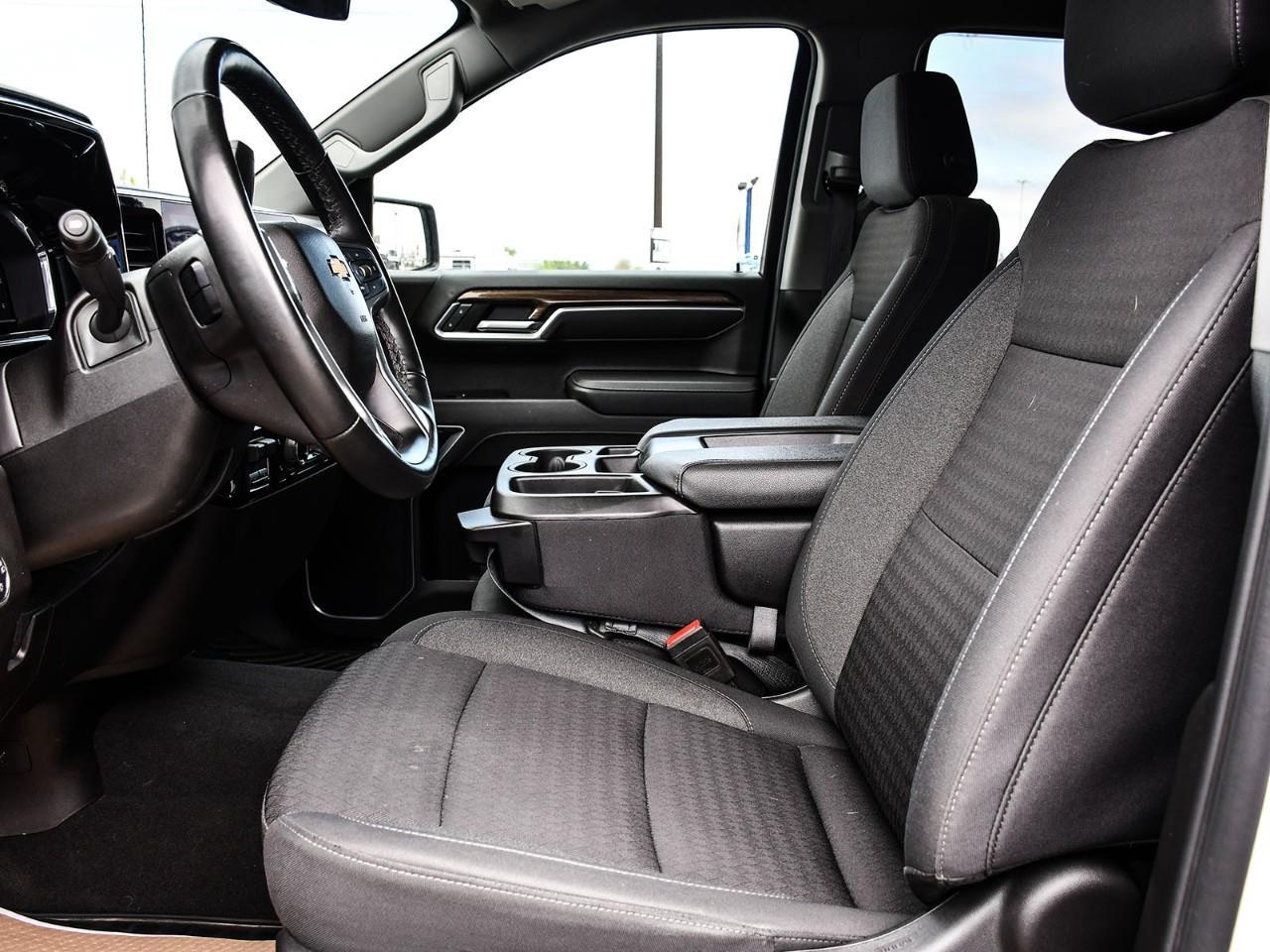 2025 Chevrolet Silverado 1500 LT1 Photo