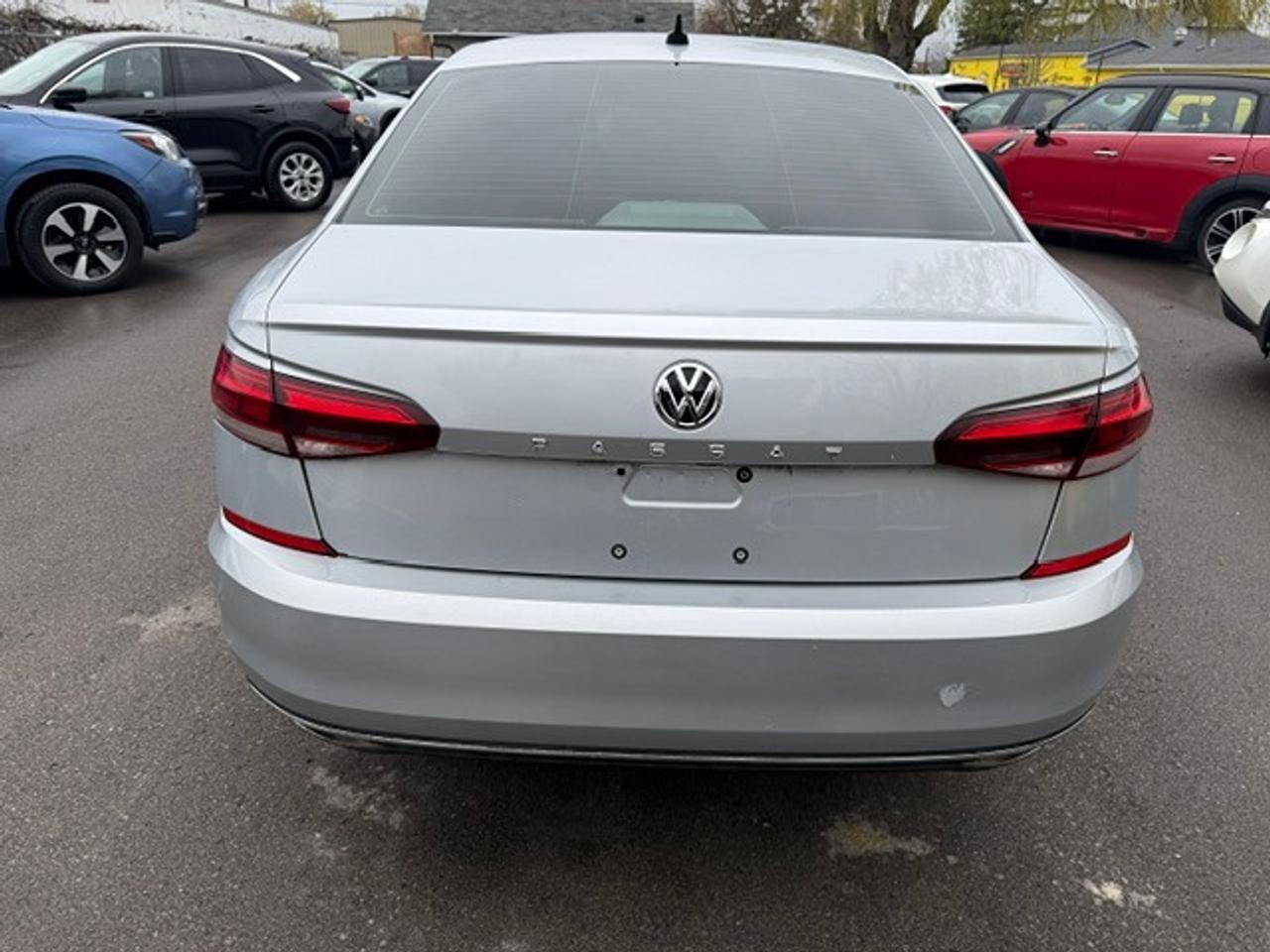 2021 Volkswagen Passat Auto Photo