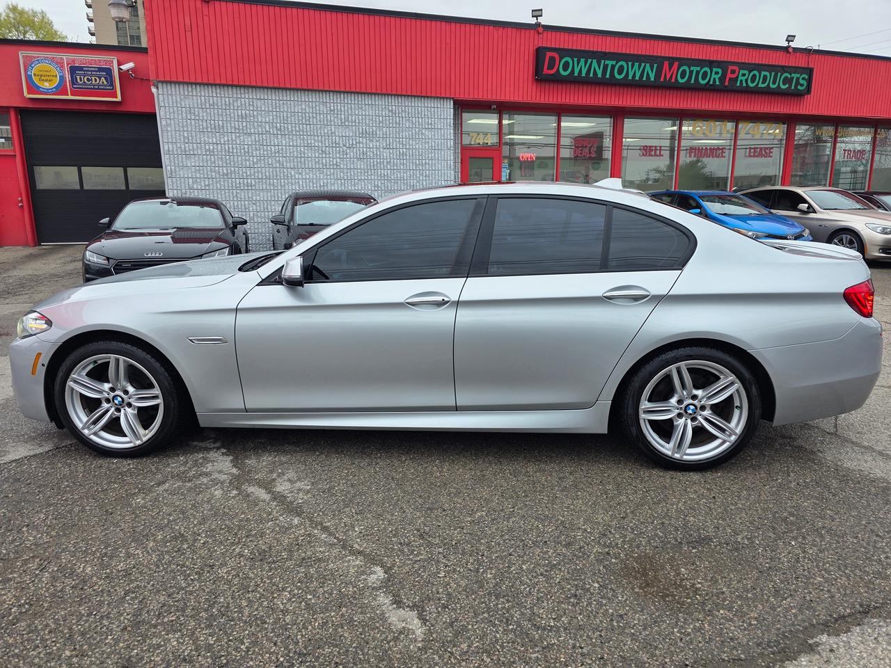 2016 BMW 5 Series 528i xDrive M Package Photo