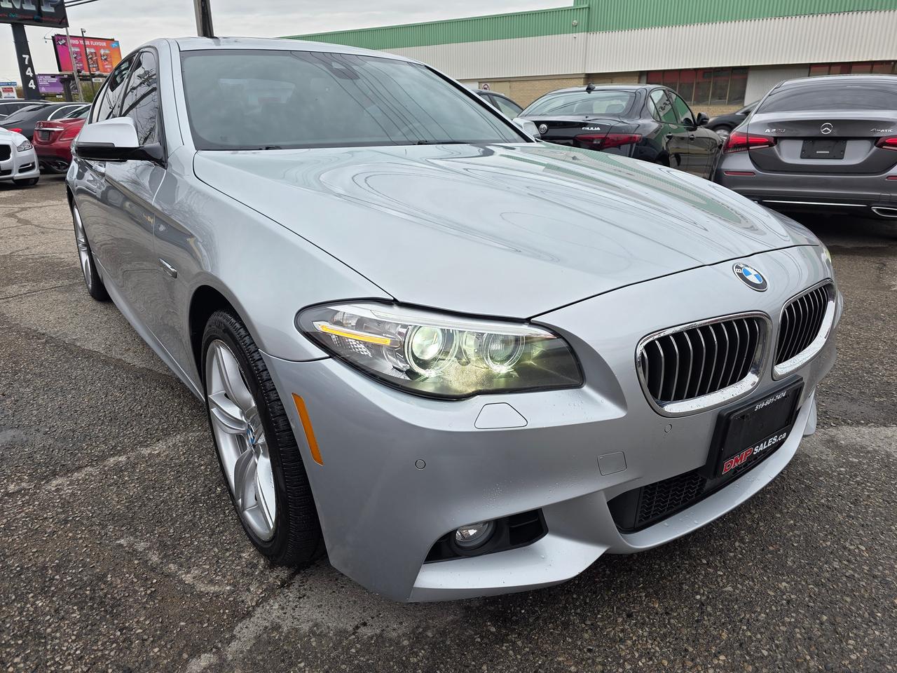 2016 BMW 5 Series 528i xDrive M Package Photo