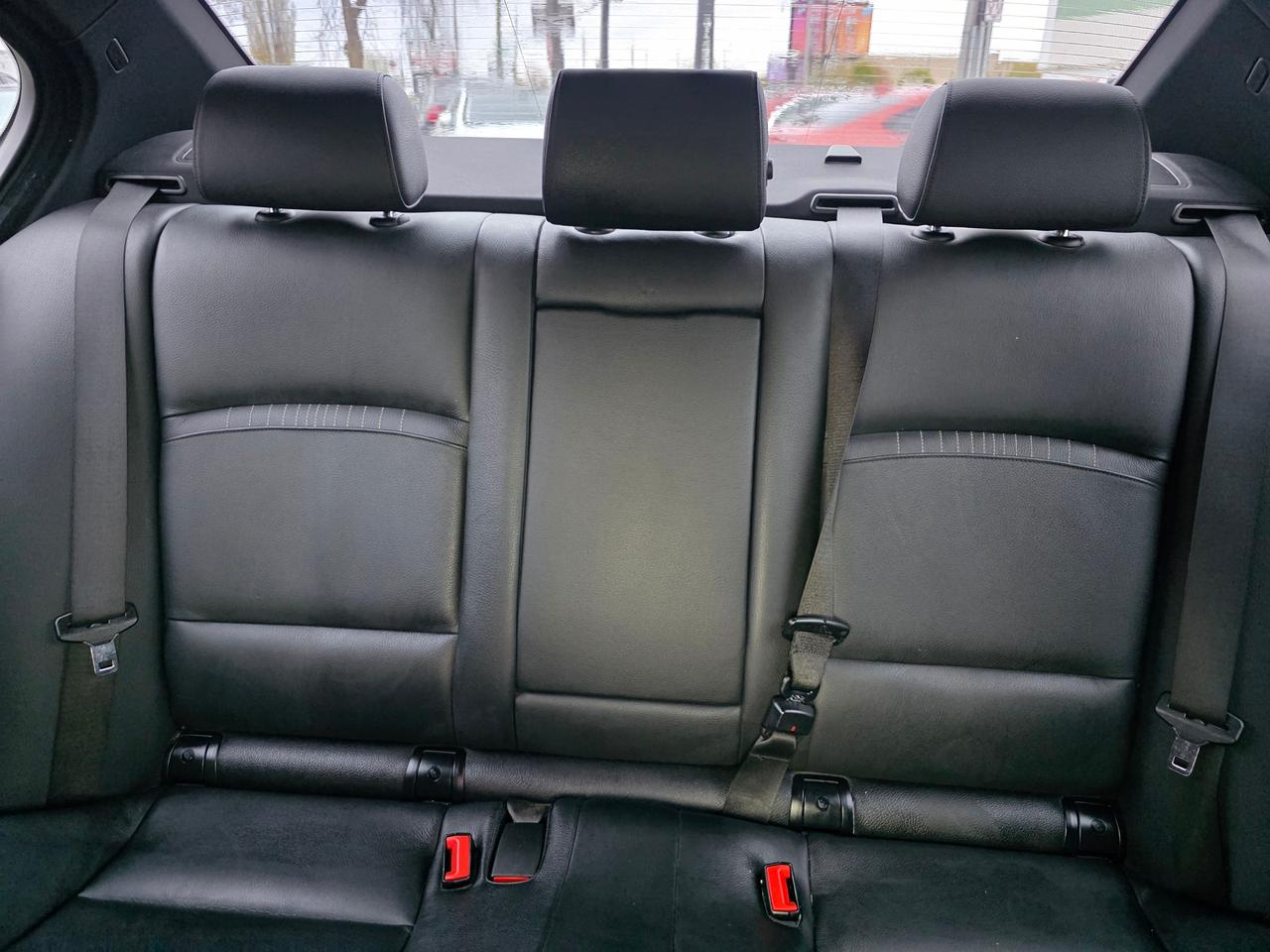 2016 BMW 5 Series 528i xDrive M Package Photo