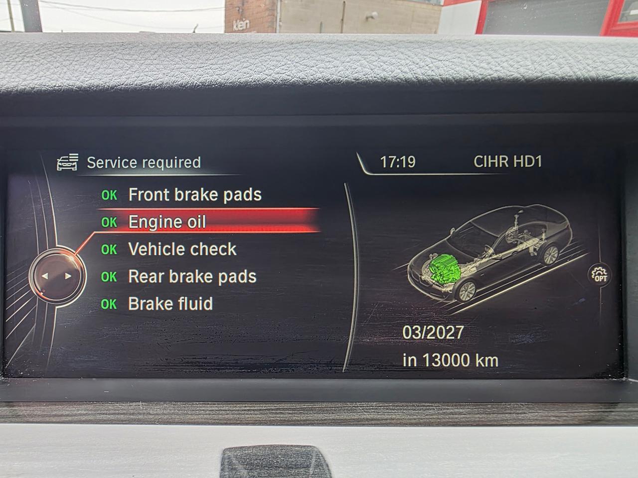 2016 BMW 5 Series 528i xDrive M Package Photo