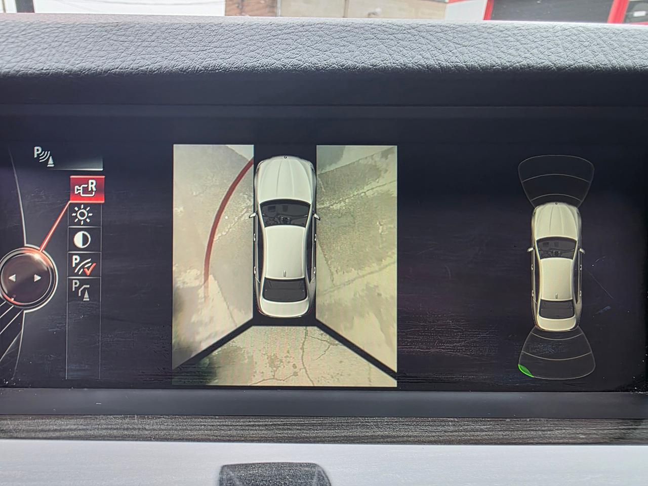 2016 BMW 5 Series 528i xDrive M Package Photo
