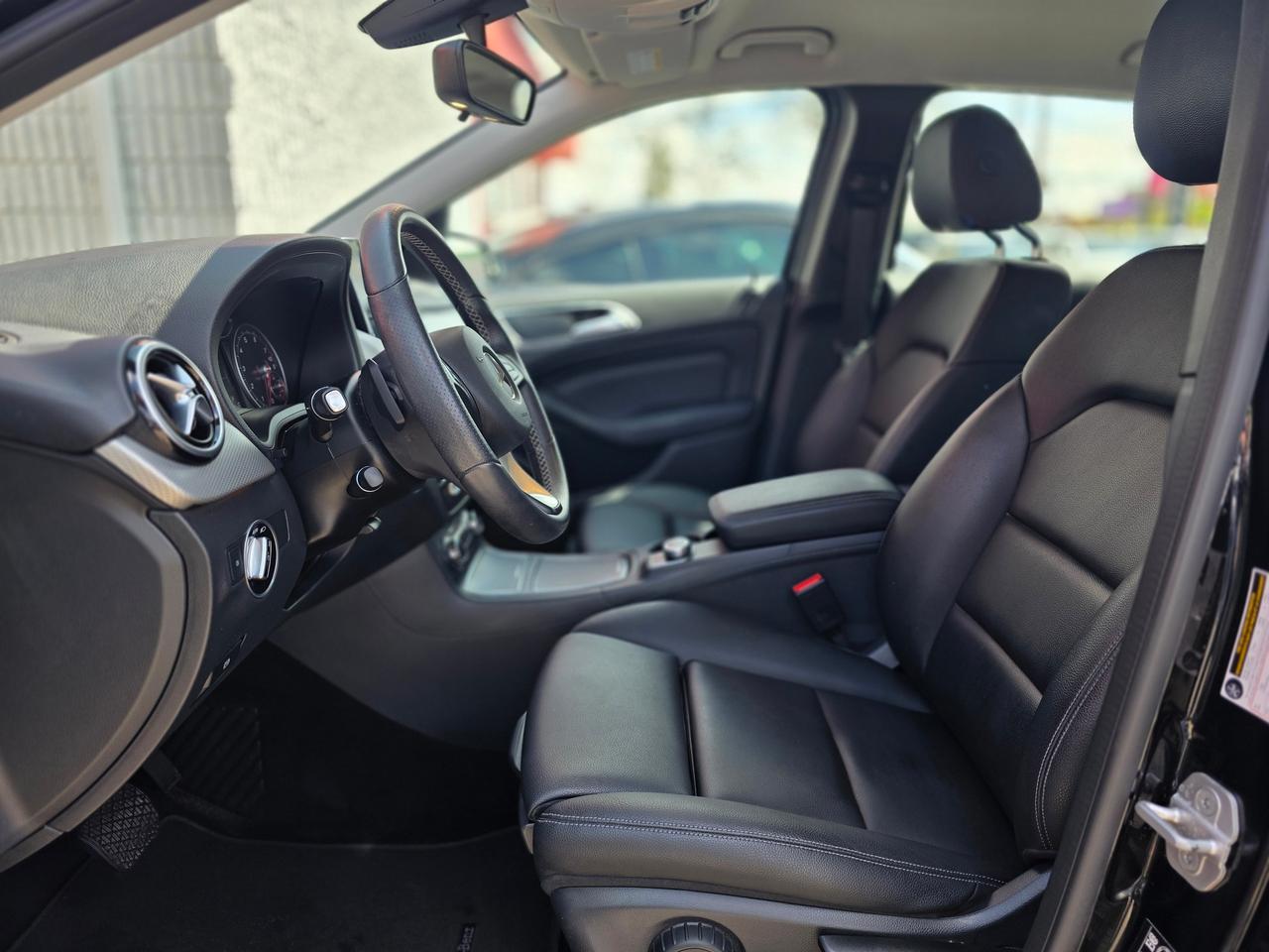 2016 Mercedes-Benz B-Class B 250 Sports Tourer Photo