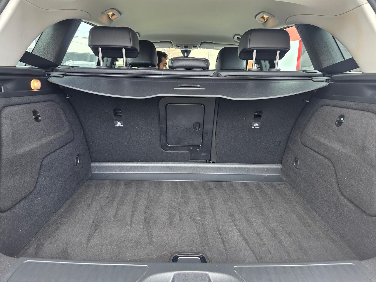 2016 Mercedes-Benz B-Class B 250 Sports Tourer Photo