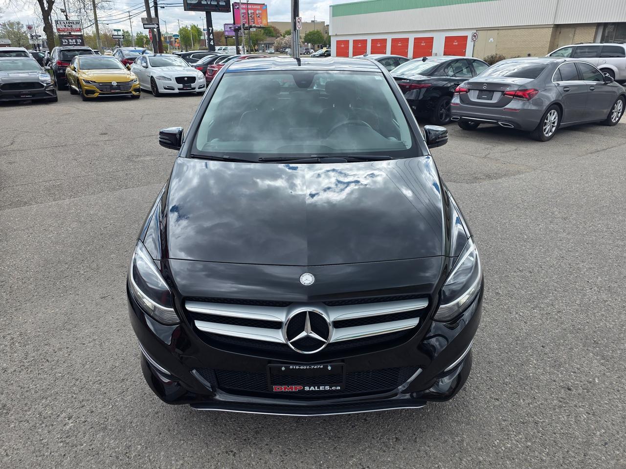 2016 Mercedes-Benz B-Class B 250 Sports Tourer Photo