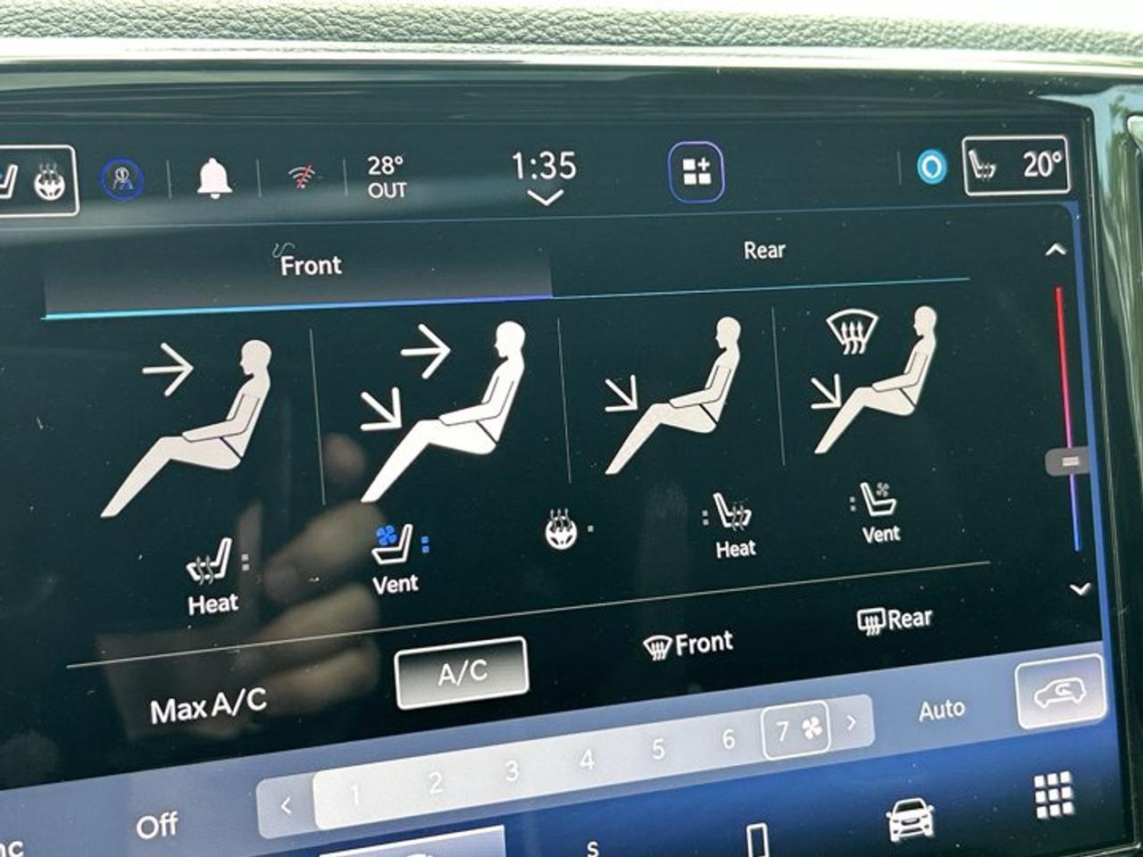 2022 Chrysler Pacifica Limited FWD | No Accidents | 360 Camera | Ventilated Seats Photo