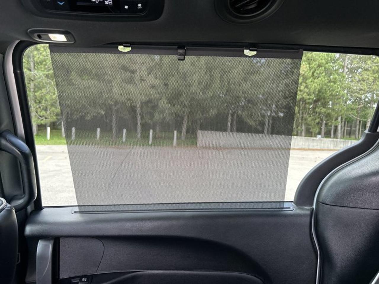 2022 Chrysler Pacifica Limited FWD | No Accidents | 360 Camera | Ventilated Seats Photo