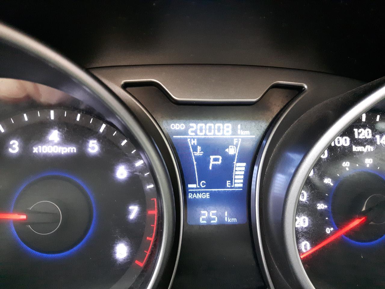 2013 Hyundai Veloster w/Tech Photo