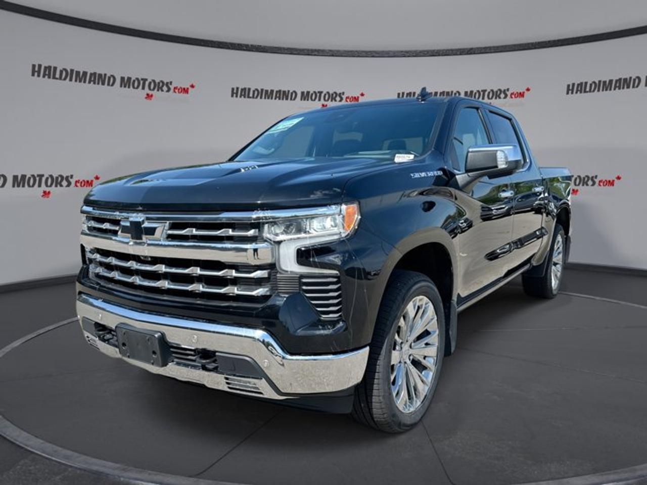 2023 Chevrolet Silverado 1500 LTZ Crew Cab 4WD | No Accidents | 360 Camera | Ventilated Seats Photo0