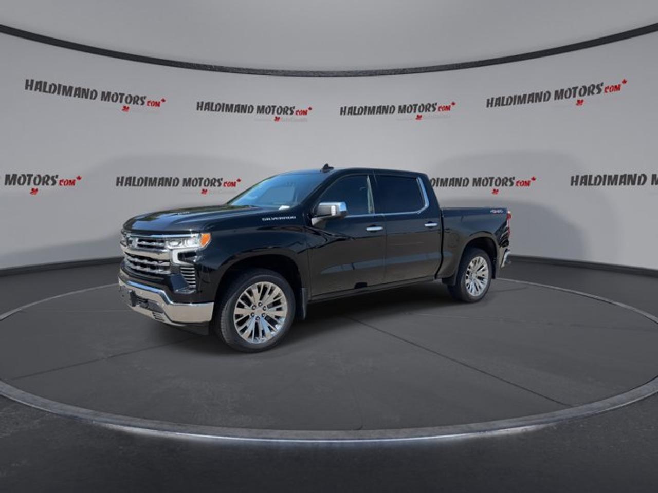 2023 Chevrolet Silverado 1500 LTZ Crew Cab 4WD | No Accidents | 360 Camera | Ventilated Seats Photo3