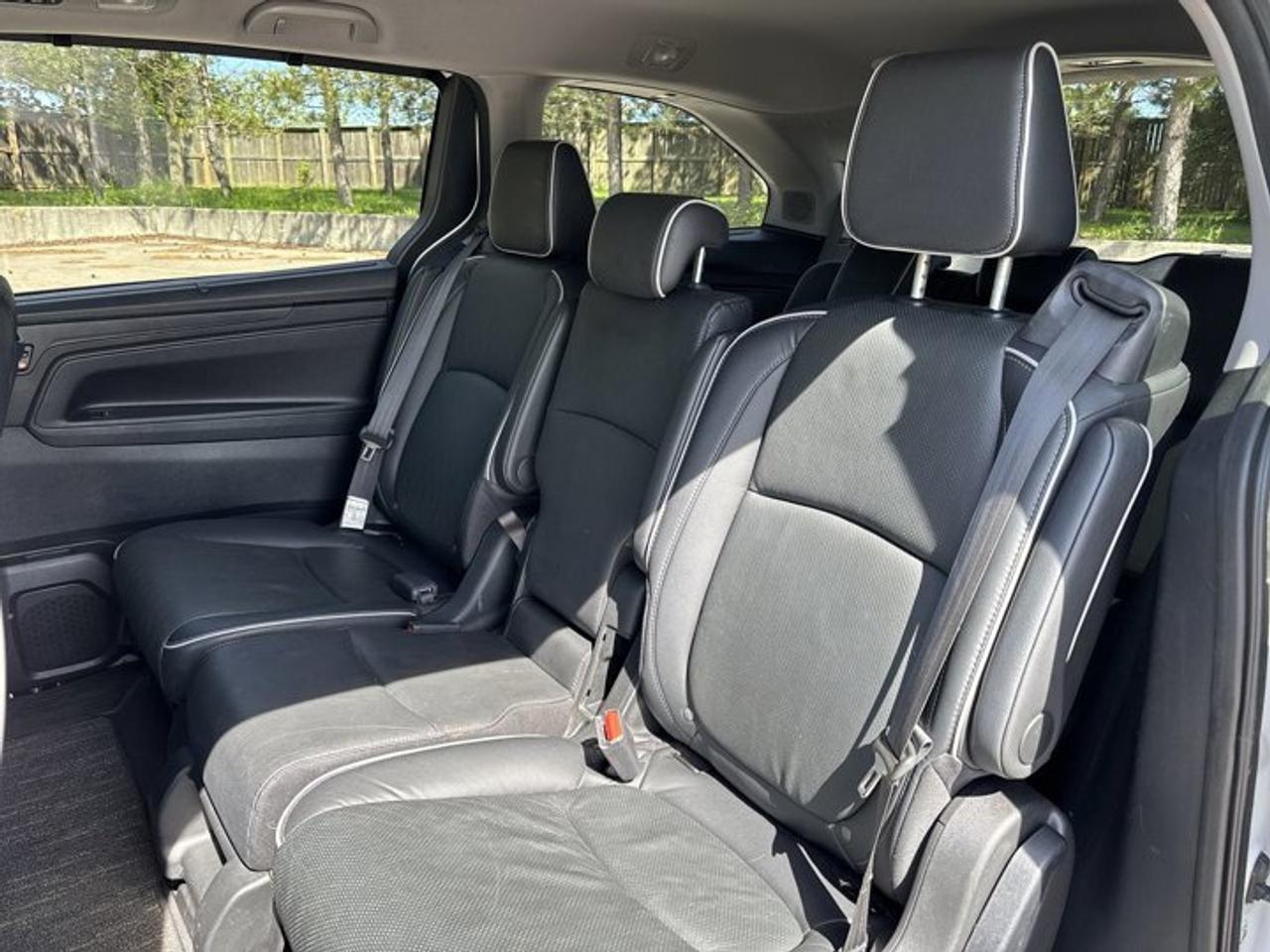 2022 Honda Odyssey Touring 2WD | No Accidents | Ventilated Front Seats Photo