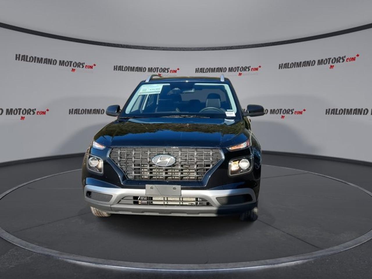 2025 Hyundai Venue Preferred | One Owner | No Accidents | Heated Steering Photo