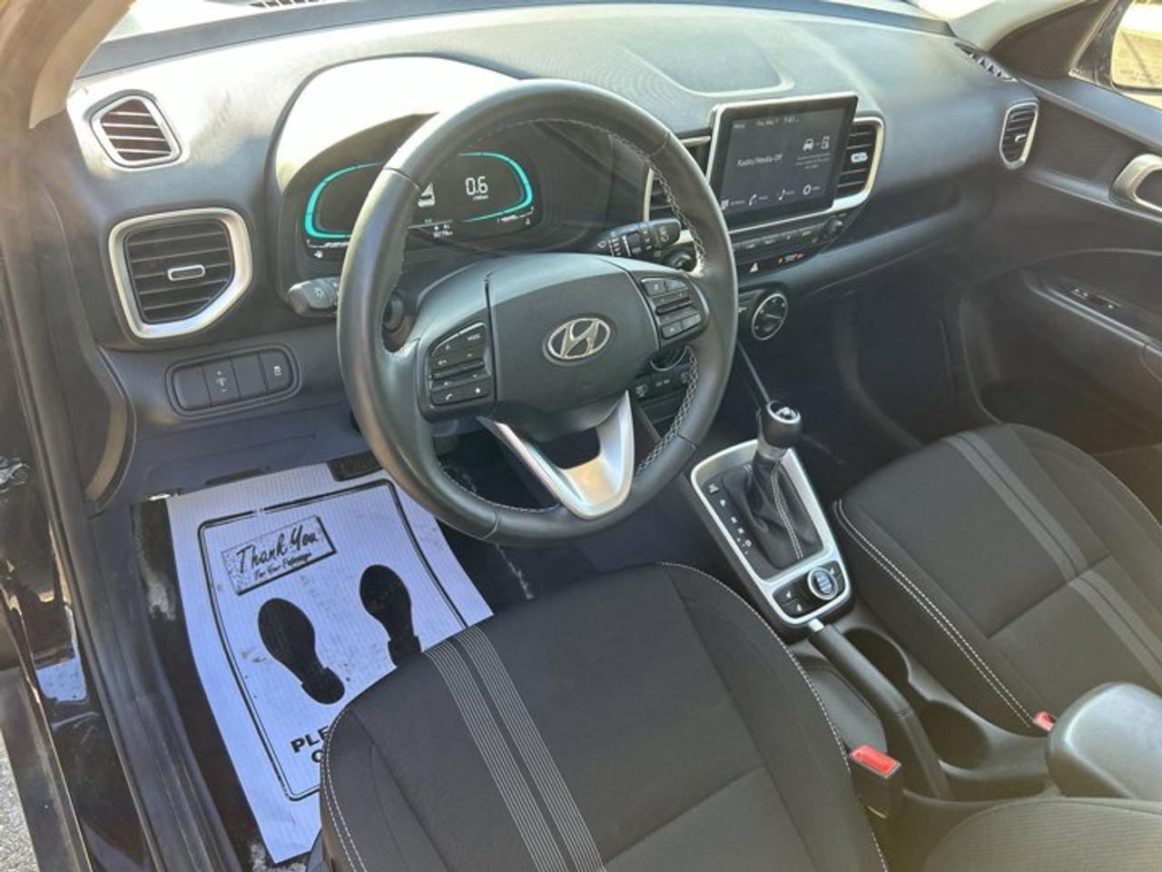 2025 Hyundai Venue Preferred | One Owner | No Accidents | Heated Steering Photo