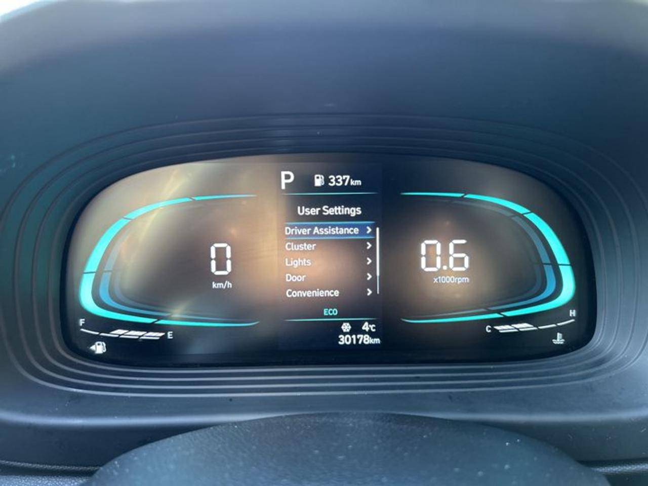 2025 Hyundai Venue Preferred | One Owner | No Accidents | Heated Steering Photo