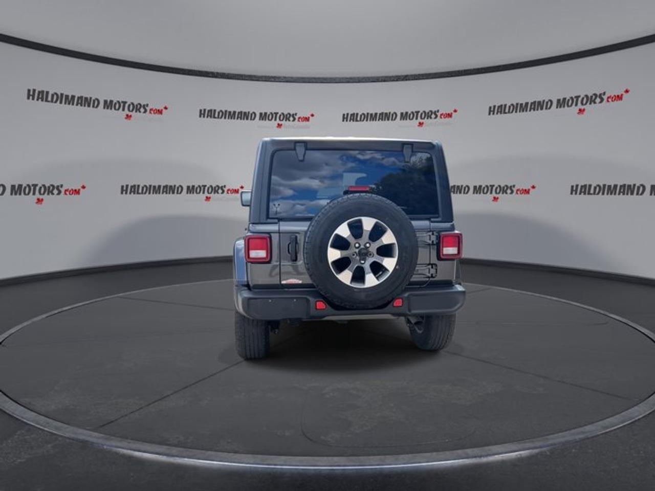 2023 Jeep Wrangler Sahara 4x4 | One Owner | No Accidents | Heated Steering Photo