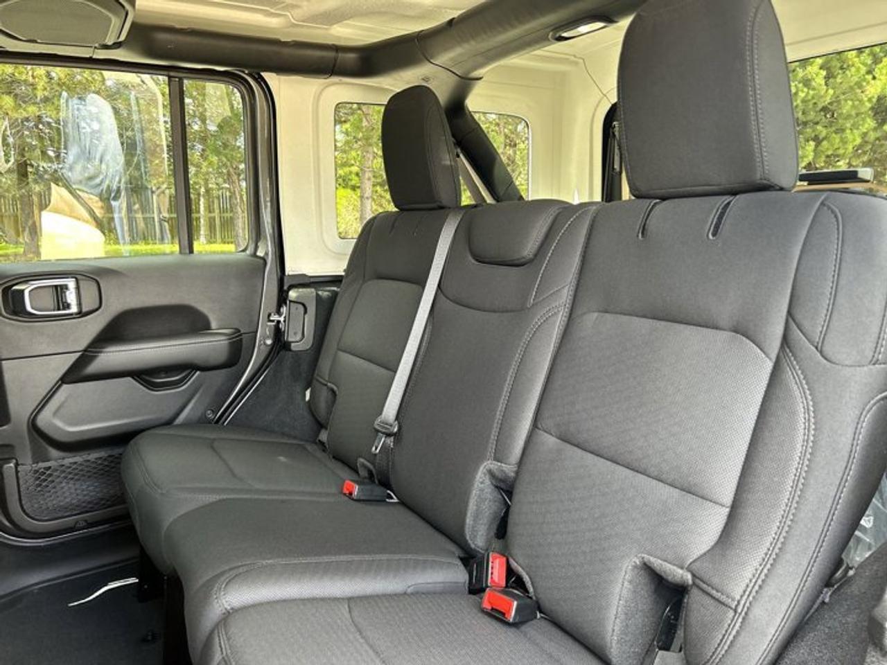 2023 Jeep Wrangler Sahara 4x4 | One Owner | No Accidents | Heated Steering Photo