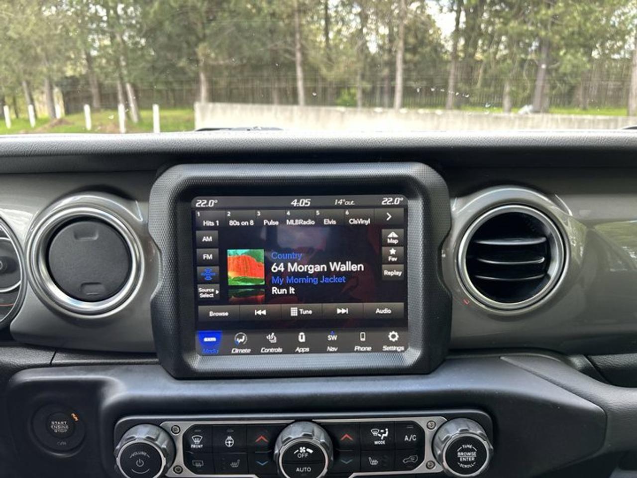 2023 Jeep Wrangler Sahara 4x4 | One Owner | No Accidents | Heated Steering Photo