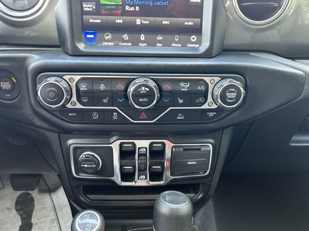 2023 Jeep Wrangler Sahara 4x4 | One Owner | No Accidents | Heated Steering Photo