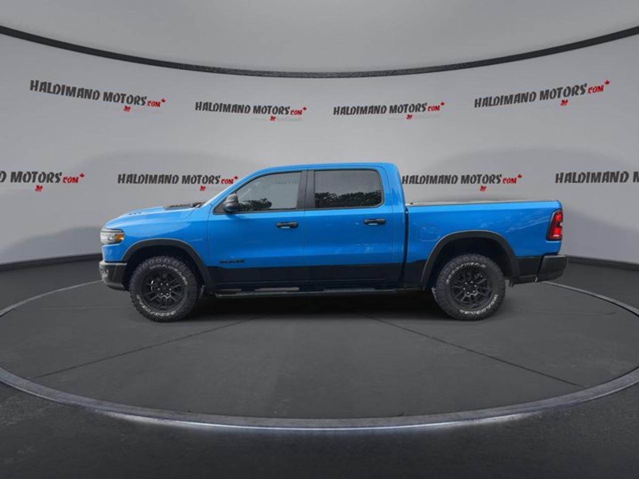 2025 RAM 1500 Rebel 4x4 Crew Cab 5'7 Box | No Accidents | Heated Steering Photo4
