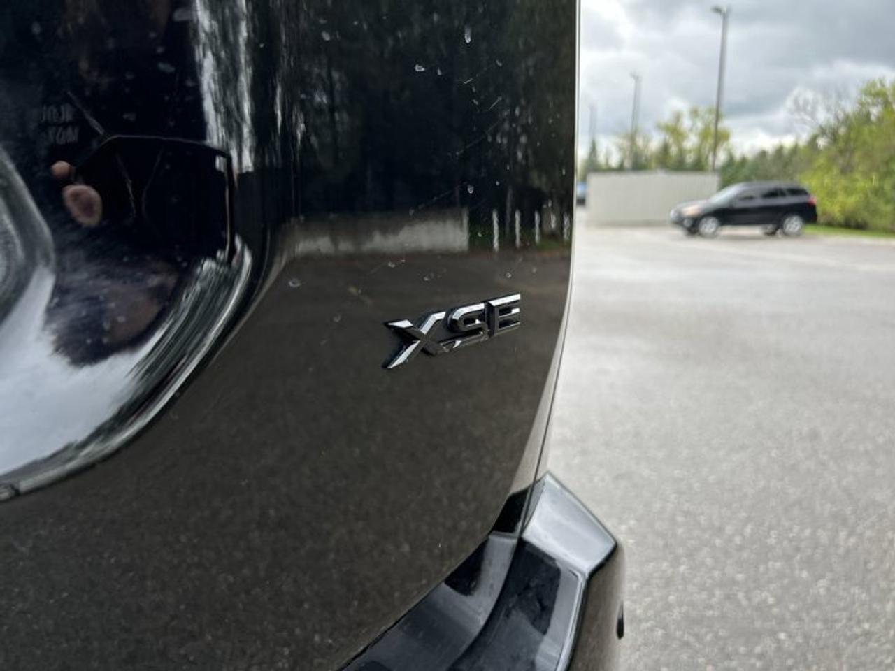 2026 Toyota RAV4 XSE AWD | No Accidents | 360 Camera | Ventilated Seats Photo