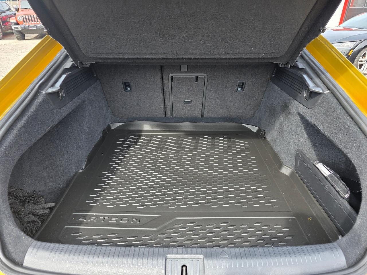 2019 Volkswagen Arteon R-Line 4Motion Photo