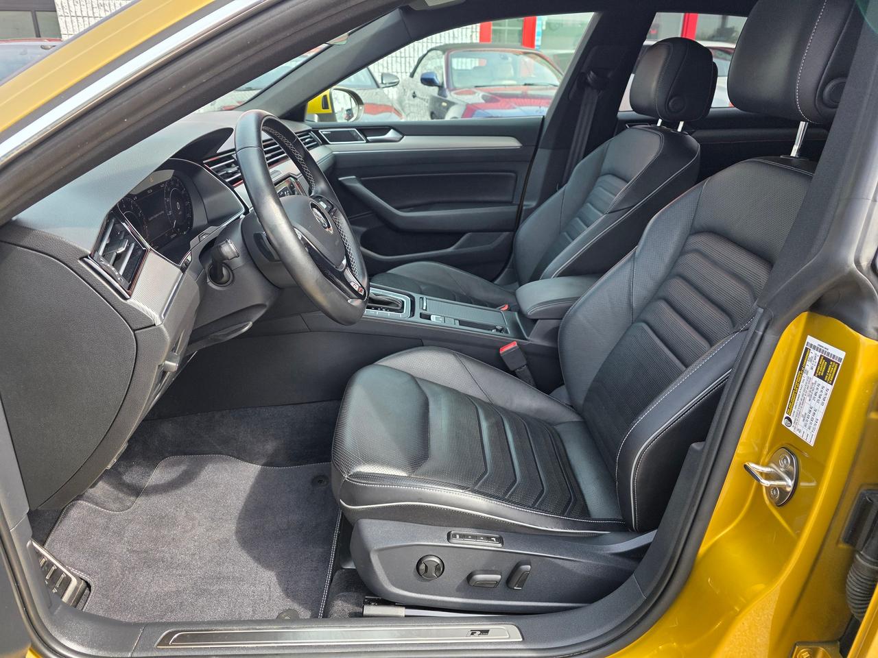 2019 Volkswagen Arteon R-Line 4Motion Photo