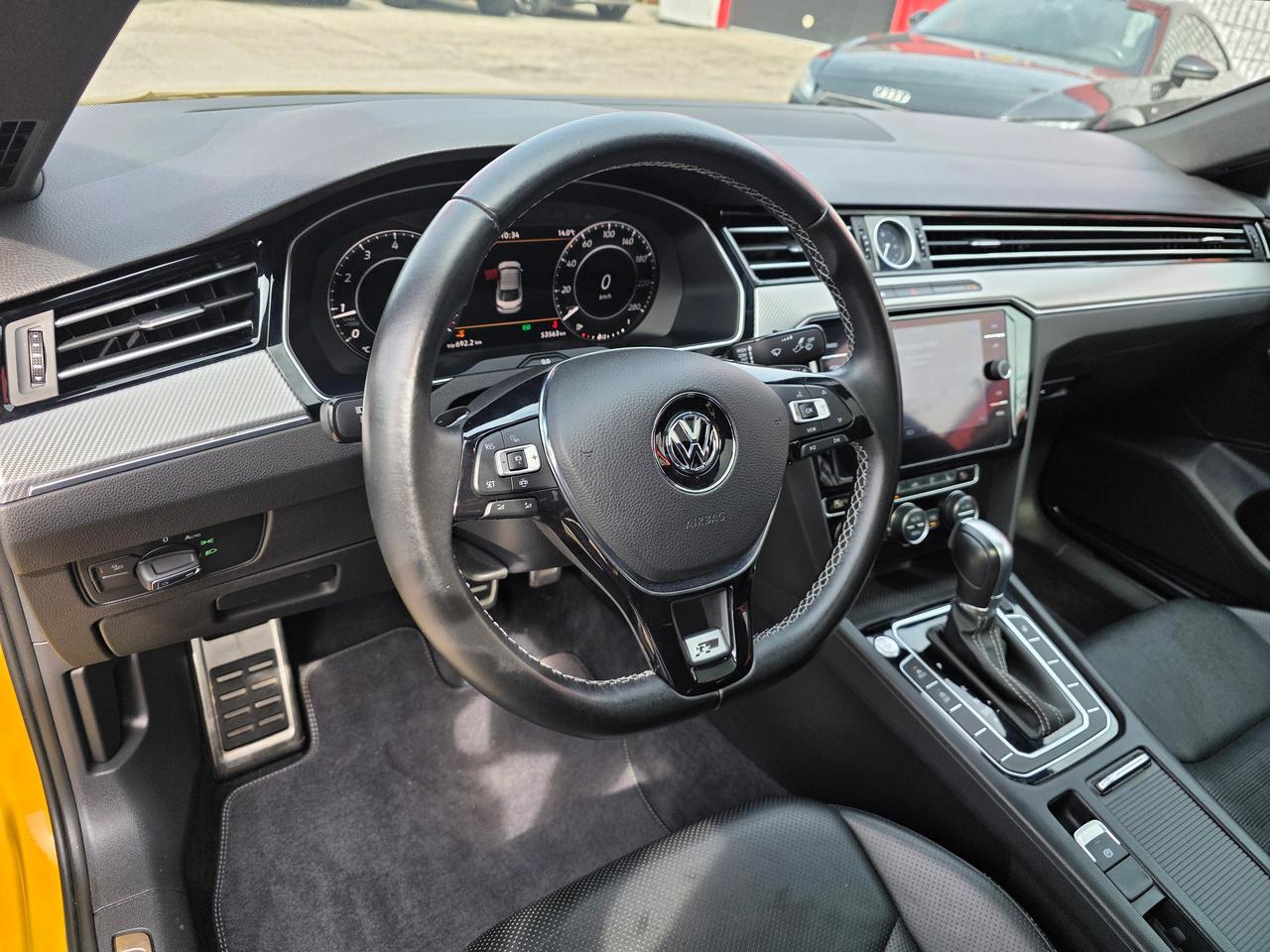 2019 Volkswagen Arteon R-Line 4Motion Photo