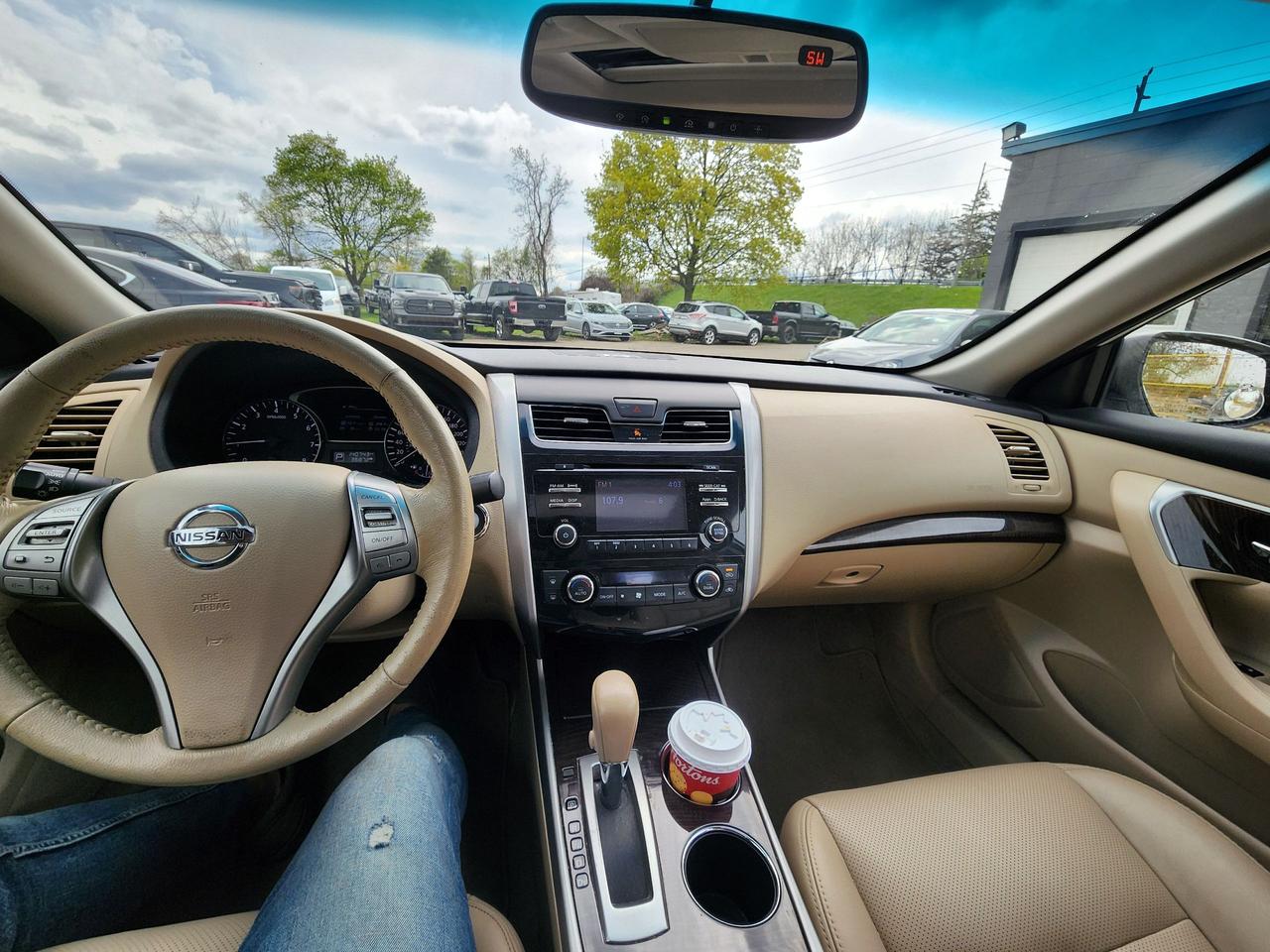 2014 Nissan Altima 2.5SL | Loaded | Clean Carfax | 140,000 km |$8,695 Photo