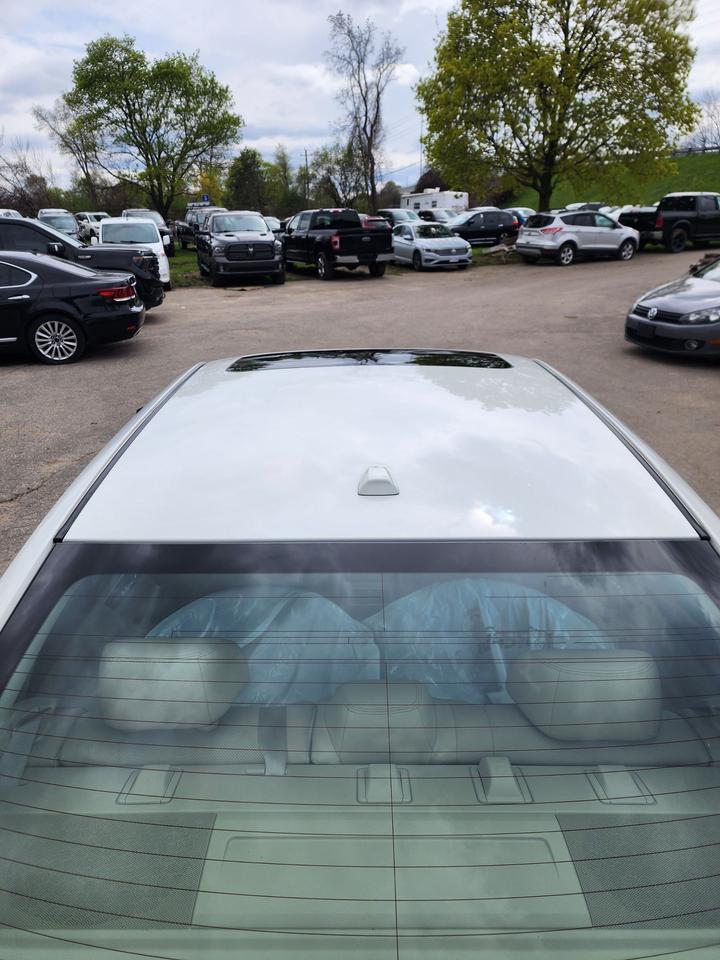 2014 Nissan Altima 2.5SL | Loaded | Clean Carfax | 140,000 km |$8,695 Photo