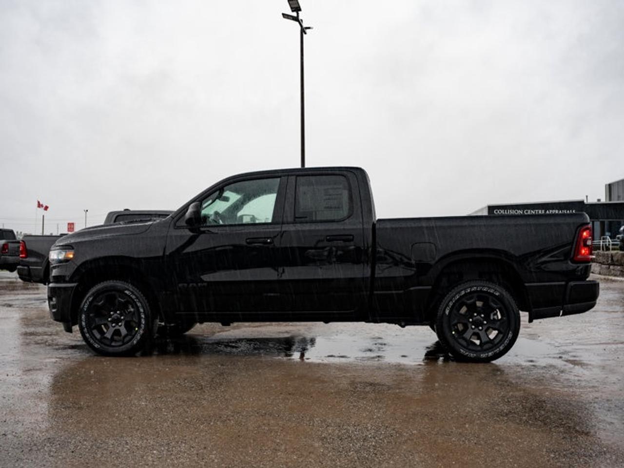 2026 RAM 1500 Express Photo