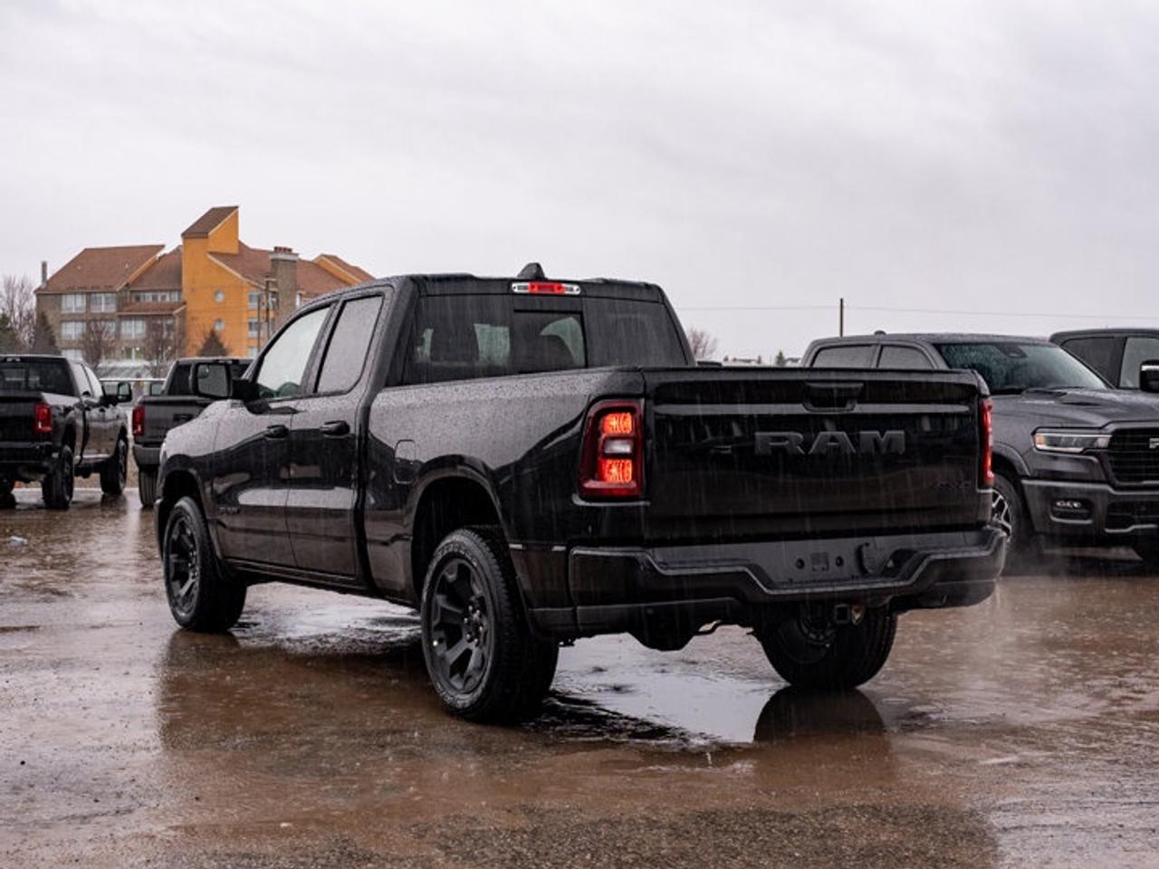 2026 RAM 1500 Express Photo